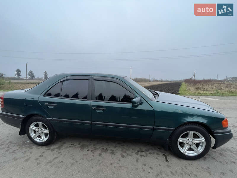 Седан Mercedes-Benz C-Class 1996 в Буске фото 5 Седан Mercedes-Benz C-Class 1996 в Буске