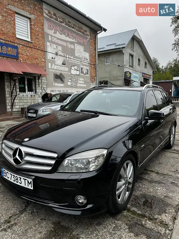 Mercedes-Benz C-Class