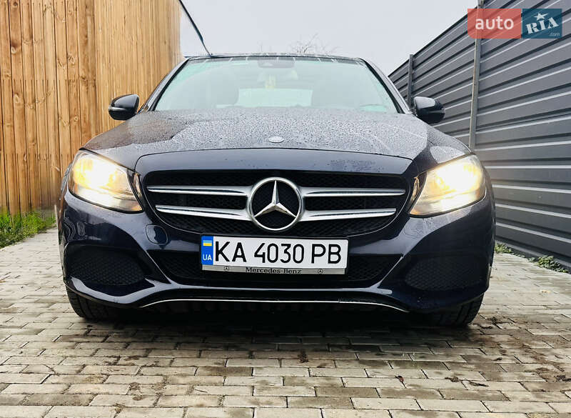 Седан Mercedes-Benz C-Class 2016 в Києві