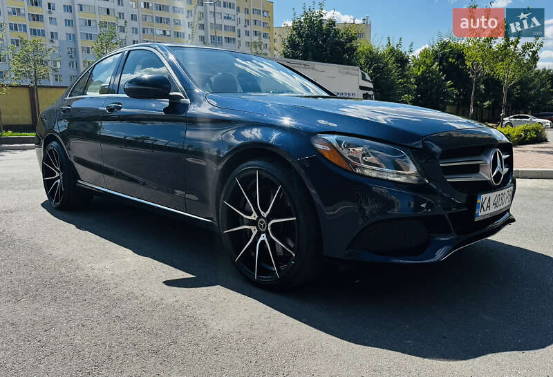 Седан Mercedes-Benz C-Class 2016 в Києві