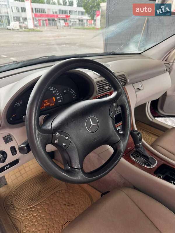 Седан Mercedes-Benz C-Class 2001 в Одессе фото 4 Седан Mercedes-Benz C-Class 2001 в Одессе
