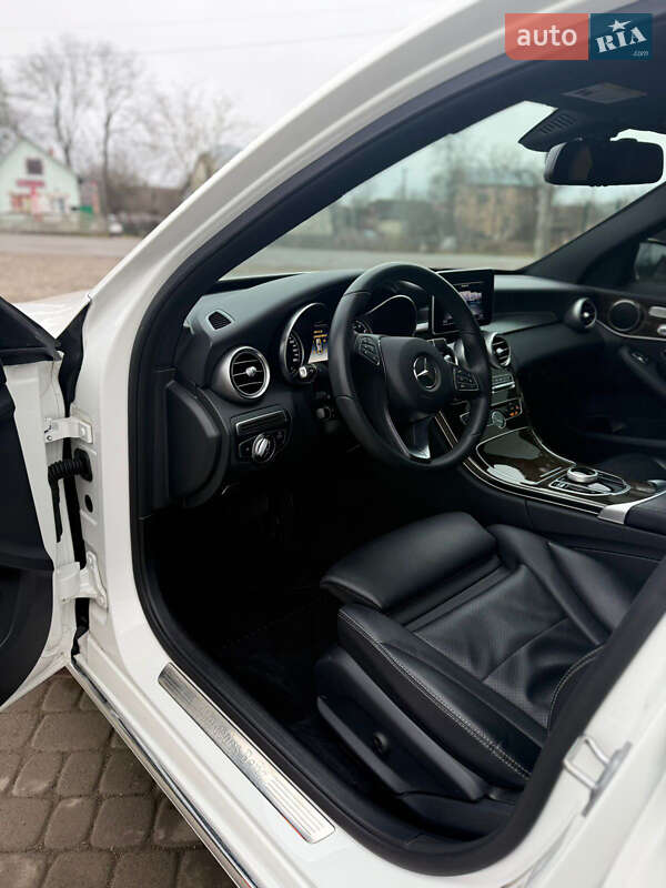 Седан Mercedes-Benz C-Class 2018 в Самборе