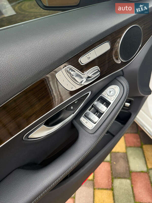 Седан Mercedes-Benz C-Class 2018 в Самборе