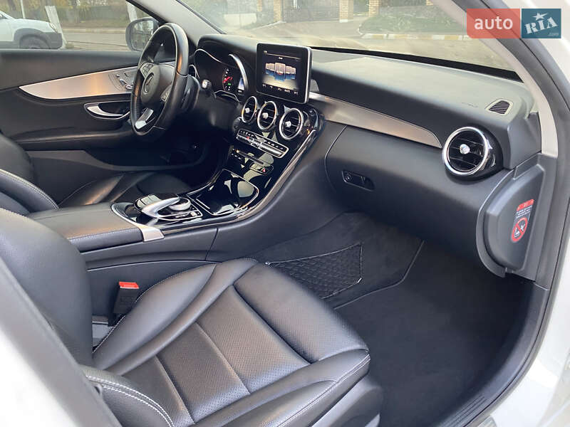 Седан Mercedes-Benz C-Class 2014 в Києві