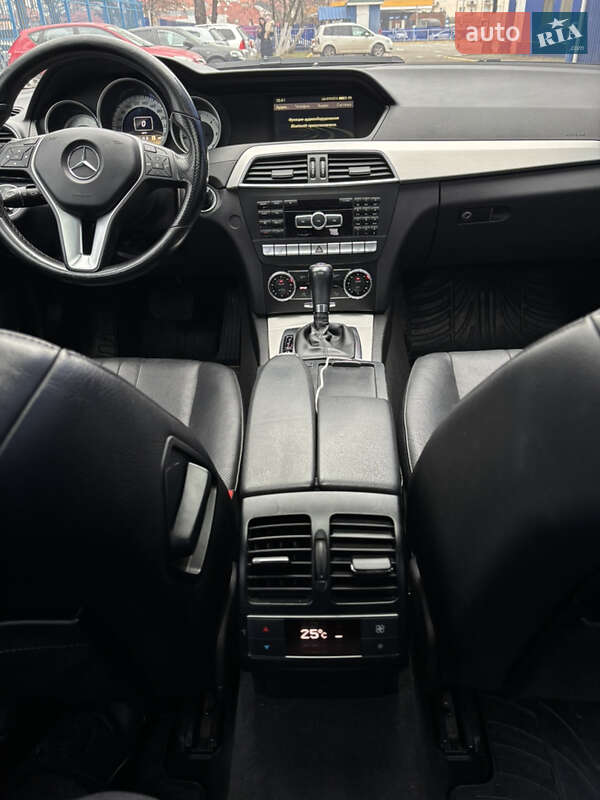 Универсал Mercedes-Benz C-Class 2012 в Ужгороде
