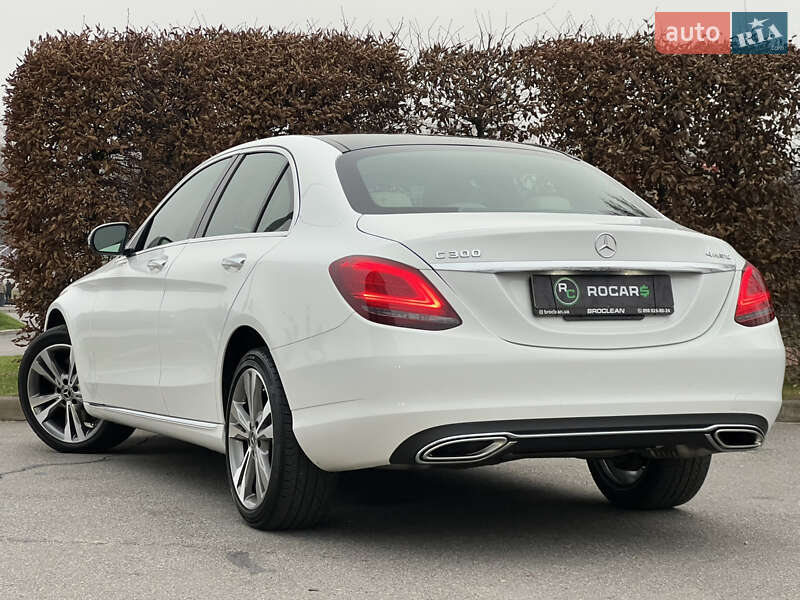 Седан Mercedes-Benz C-Class 2020 в Киеве