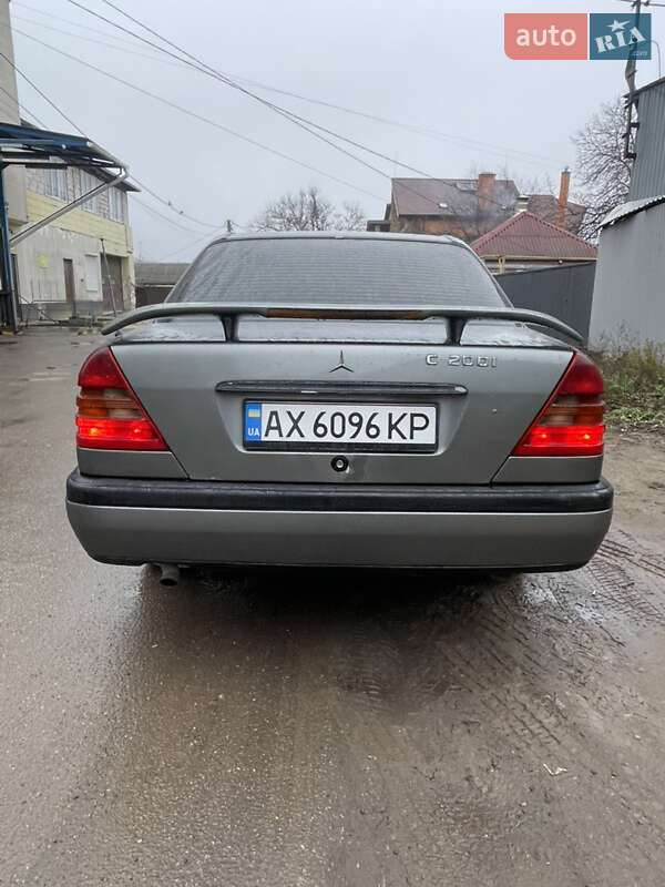 Седан Mercedes-Benz C-Class 1994 в Харькове фото 2 Седан Mercedes-Benz C-Class 1994 в Харькове