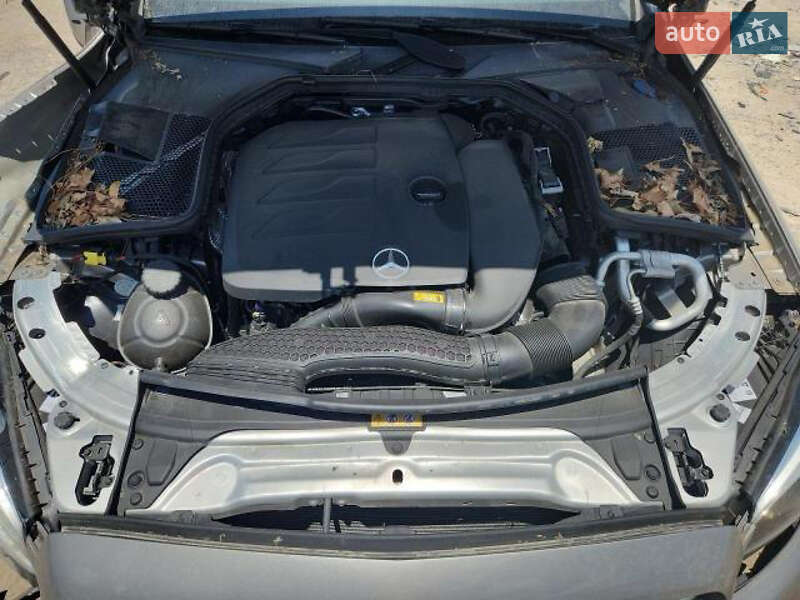 Седан Mercedes-Benz C-Class 2019 в Львові