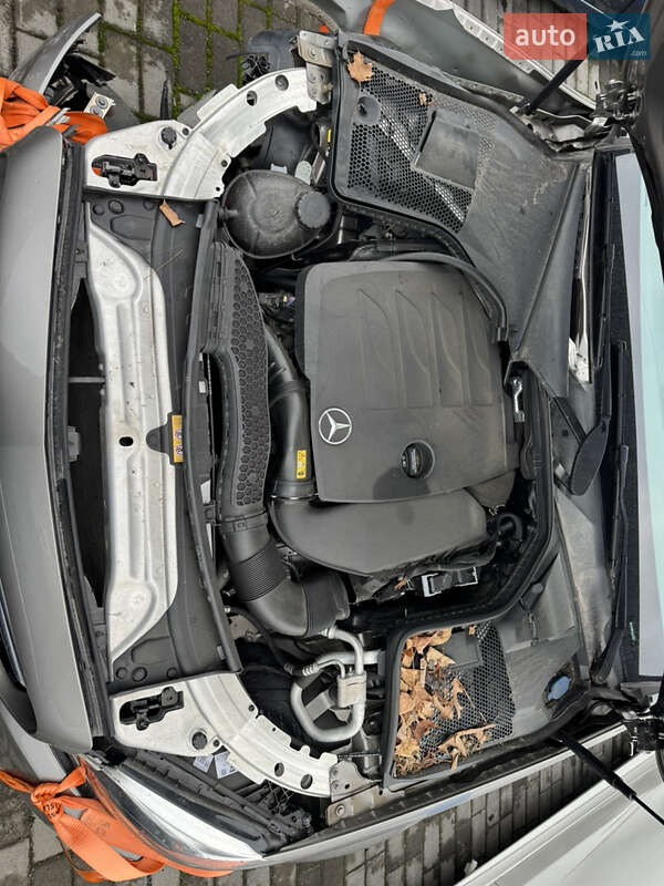 Седан Mercedes-Benz C-Class 2019 в Львові