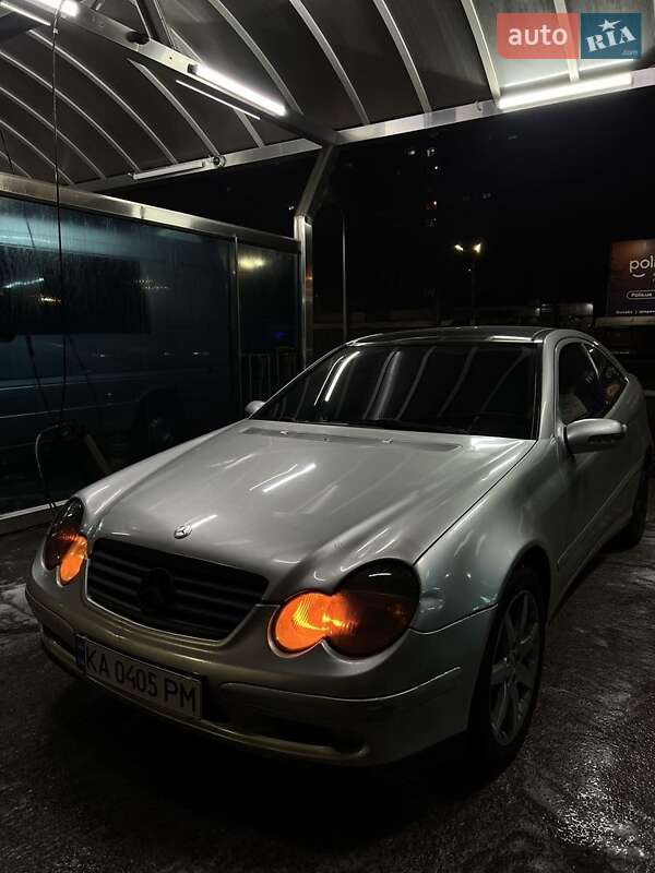 Mercedes-Benz C-Class 2001