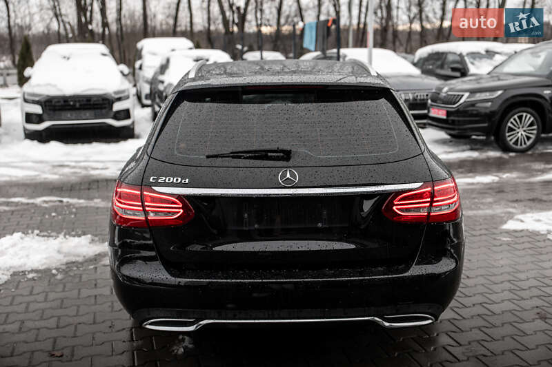 Універсал Mercedes-Benz C-Class 2017 в Львові фото 10 Універсал Mercedes-Benz C-Class 2017 в Львові