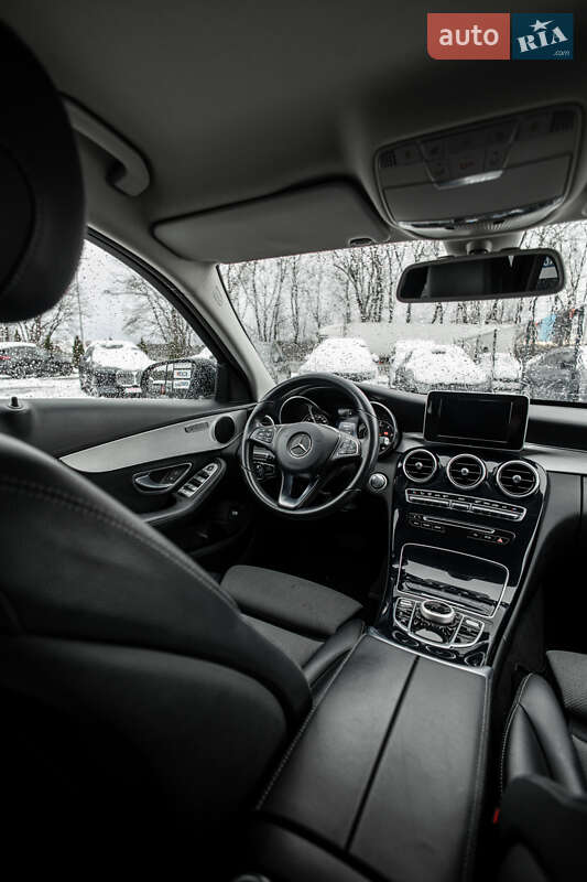 Універсал Mercedes-Benz C-Class 2017 в Львові фото 20 Універсал Mercedes-Benz C-Class 2017 в Львові