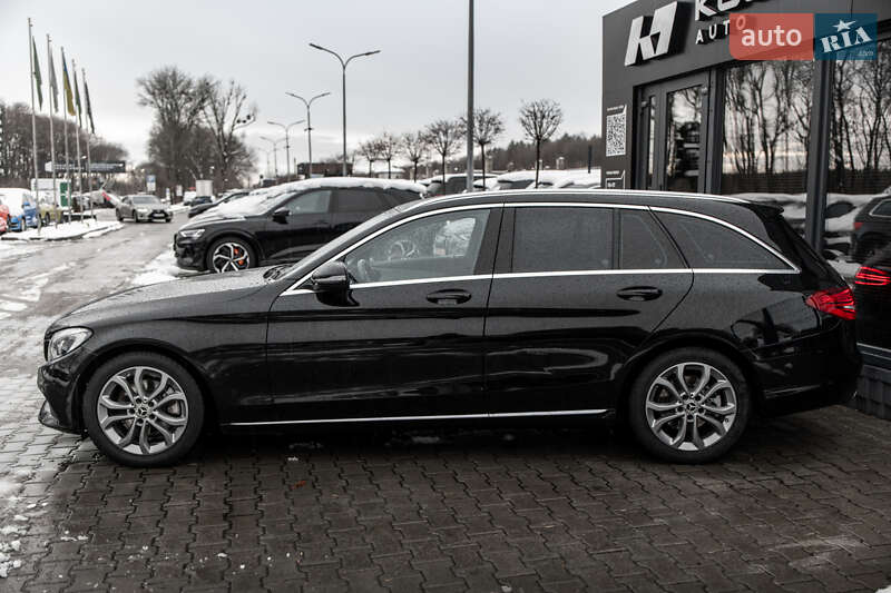 Універсал Mercedes-Benz C-Class 2017 в Львові фото 14 Універсал Mercedes-Benz C-Class 2017 в Львові