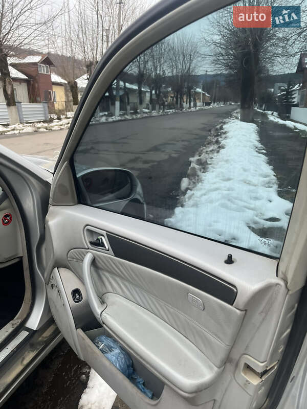 Седан Mercedes-Benz C-Class 2000 в Дрогобыче фото 25 Седан Mercedes-Benz C-Class 2000 в Дрогобыче