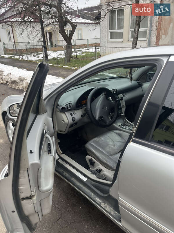 Седан Mercedes-Benz C-Class 2000 в Дрогобыче фото 34 Седан Mercedes-Benz C-Class 2000 в Дрогобыче