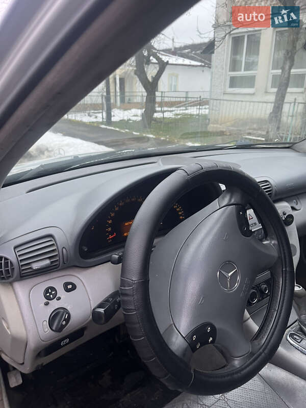 Седан Mercedes-Benz C-Class 2000 в Дрогобыче фото 36 Седан Mercedes-Benz C-Class 2000 в Дрогобыче