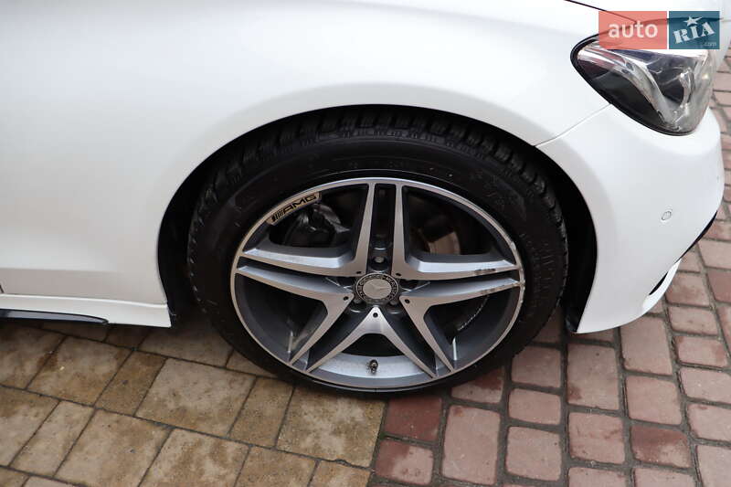 Седан Mercedes-Benz C-Class 2014 в Львове