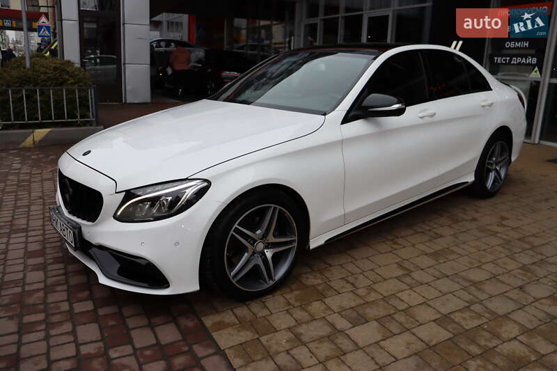 Седан Mercedes-Benz C-Class 2014 в Львове