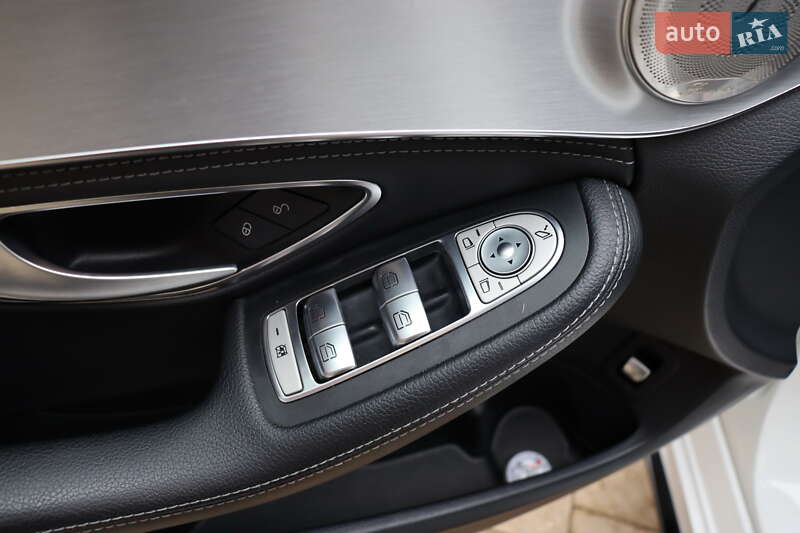 Седан Mercedes-Benz C-Class 2014 в Львове