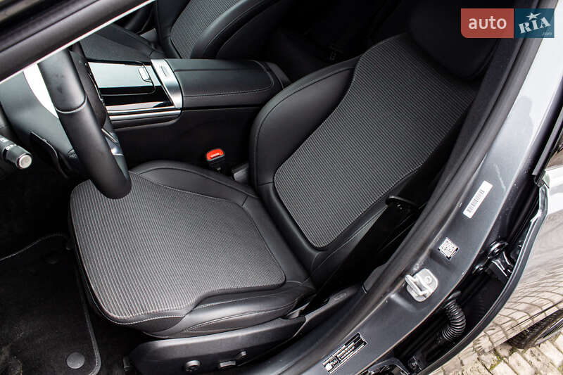 Седан Mercedes-Benz C-Class 2024 в Львові фото 51 Седан Mercedes-Benz C-Class 2024 в Львові