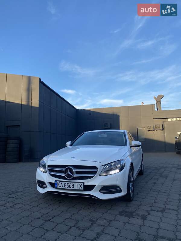 Седан Mercedes-Benz C-Class 2014 в Кривом Роге