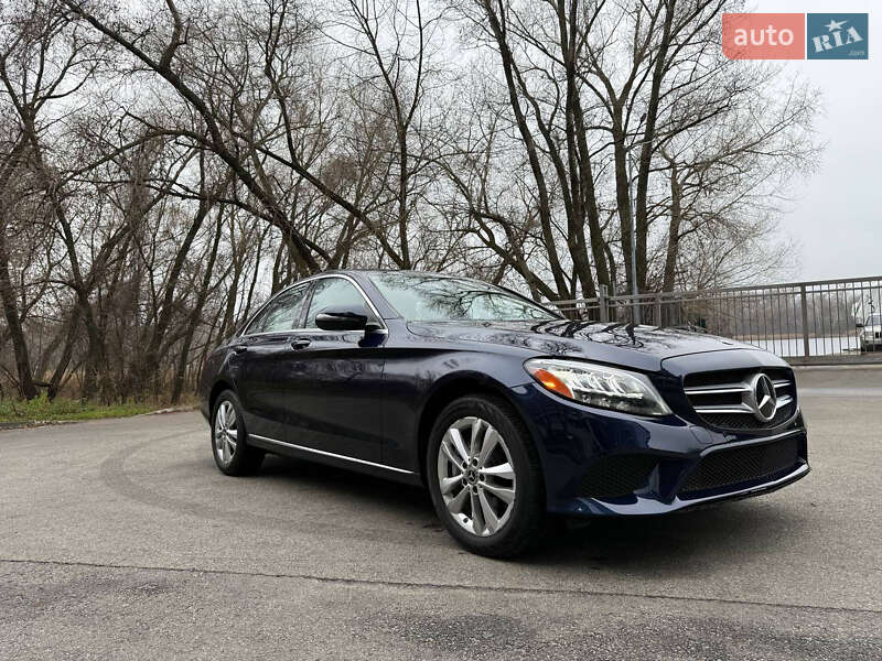 Mercedes-Benz C-Class 2020