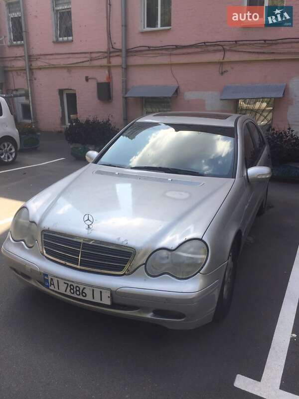 Mercedes-Benz C-Class 2000 Mercedes-Benz C-Class 2000