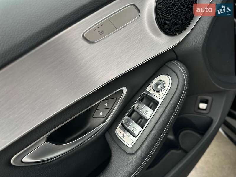 Седан Mercedes-Benz C-Class 2017 в Киеве фото 56 Седан Mercedes-Benz C-Class 2017 в Киеве