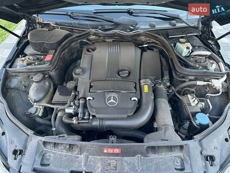 Седан Mercedes-Benz C-Class 2010 в Киеве