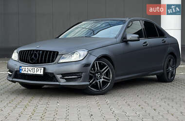 Седан Mercedes-Benz C-Class 2011 в Киеве