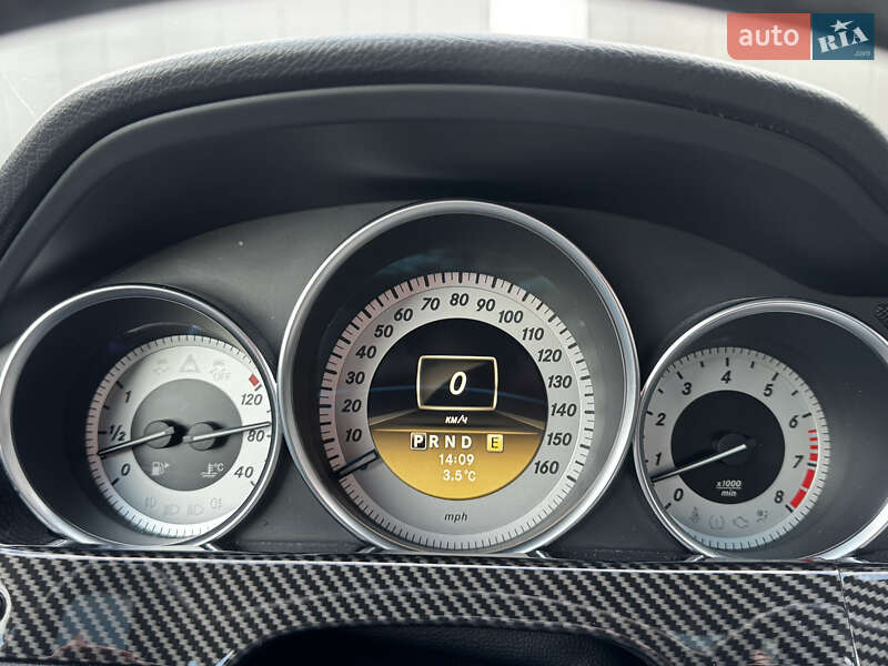 Седан Mercedes-Benz C-Class 2011 в Киеве