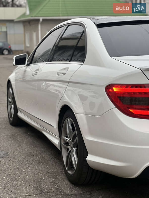 Седан Mercedes-Benz C-Class 2013 в Одесі фото 13 Седан Mercedes-Benz C-Class 2013 в Одесі