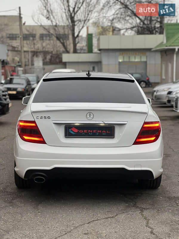 Седан Mercedes-Benz C-Class 2013 в Одесі фото 14 Седан Mercedes-Benz C-Class 2013 в Одесі