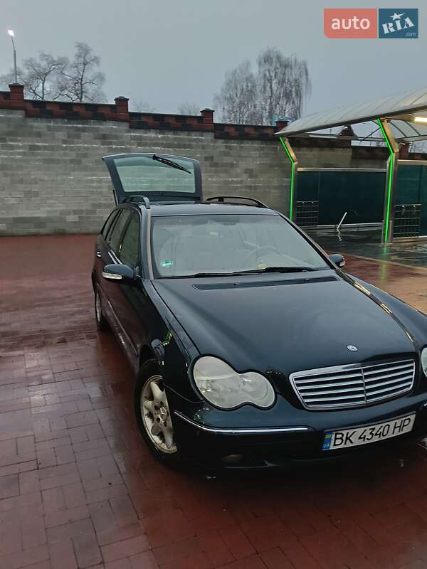 Универсал Mercedes-Benz C-Class 2004 в Ровно фото 3 Универсал Mercedes-Benz C-Class 2004 в Ровно