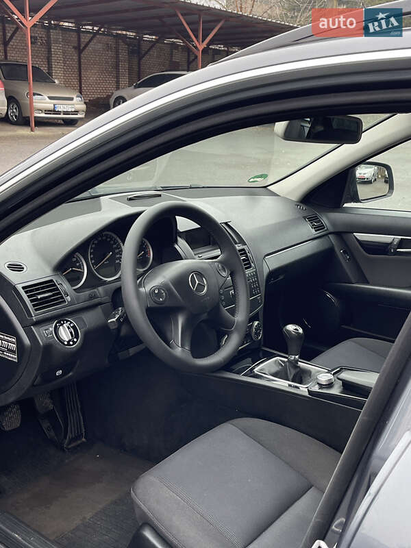Универсал Mercedes-Benz C-Class 2008 в Хмельницком фото 15 Универсал Mercedes-Benz C-Class 2008 в Хмельницком