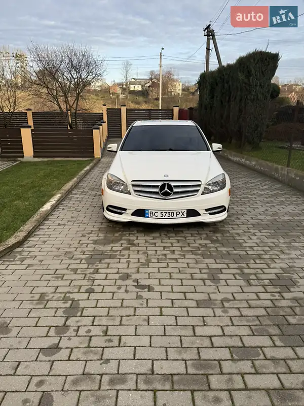 Mercedes-Benz C-Class