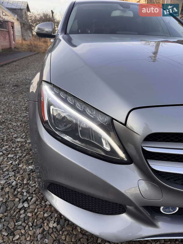 Седан Mercedes-Benz C-Class 2015 в Коломые