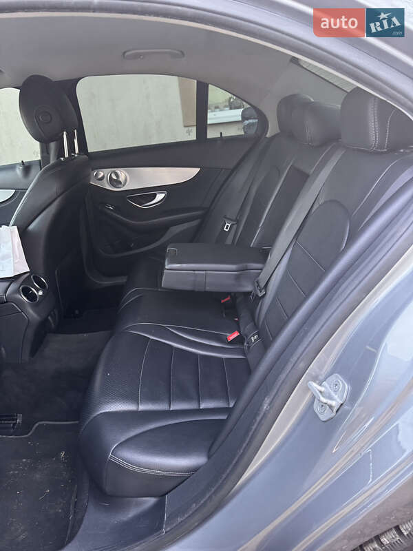 Седан Mercedes-Benz C-Class 2015 в Коломые