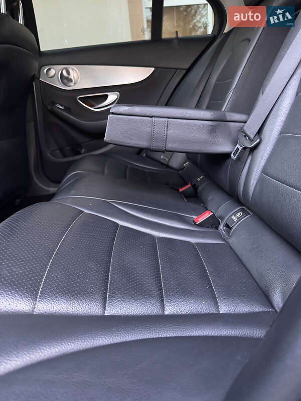 Седан Mercedes-Benz C-Class 2015 в Коломые