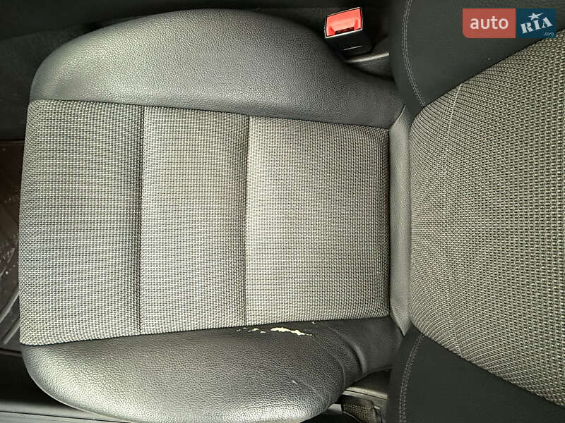 Седан Mercedes-Benz C-Class 2012 в Одессе фото 25 Седан Mercedes-Benz C-Class 2012 в Одессе