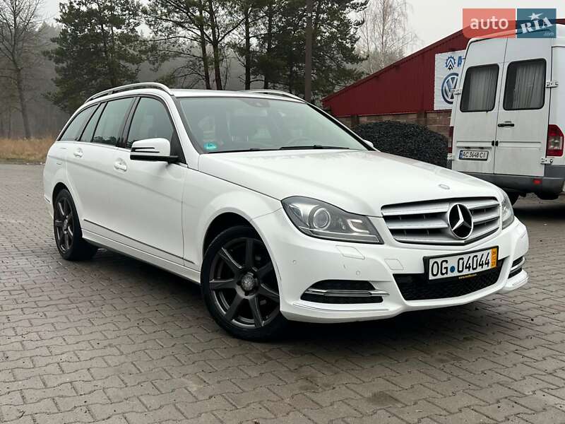 Mercedes-Benz C-Class 2013 Mercedes-Benz C-Class 2013