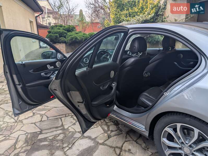 Седан Mercedes-Benz C-Class 2015 в Киеве фото 18 Седан Mercedes-Benz C-Class 2015 в Киеве