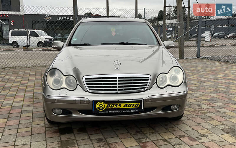 Седан Mercedes-Benz C-Class 2003 в Стрые
