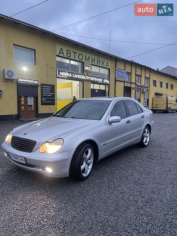 Mercedes-Benz C-Class 2000 Mercedes-Benz C-Class 2000