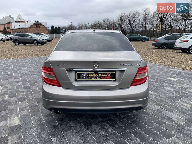 Седан Mercedes-Benz C-Class 2007 в Коломые