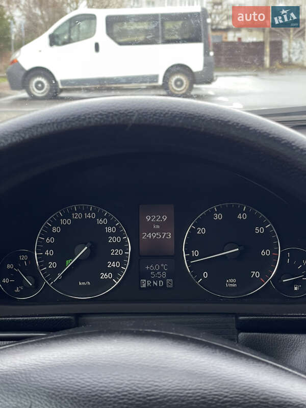 Универсал Mercedes-Benz C-Class 2004 в Здолбунове фото 11 Универсал Mercedes-Benz C-Class 2004 в Здолбунове