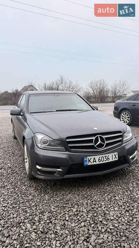 Mercedes-Benz C-Class 2012 Mercedes-Benz C-Class 2012