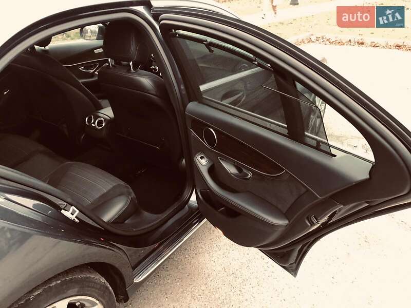 Седан Mercedes-Benz C-Class 2014 в Киеве