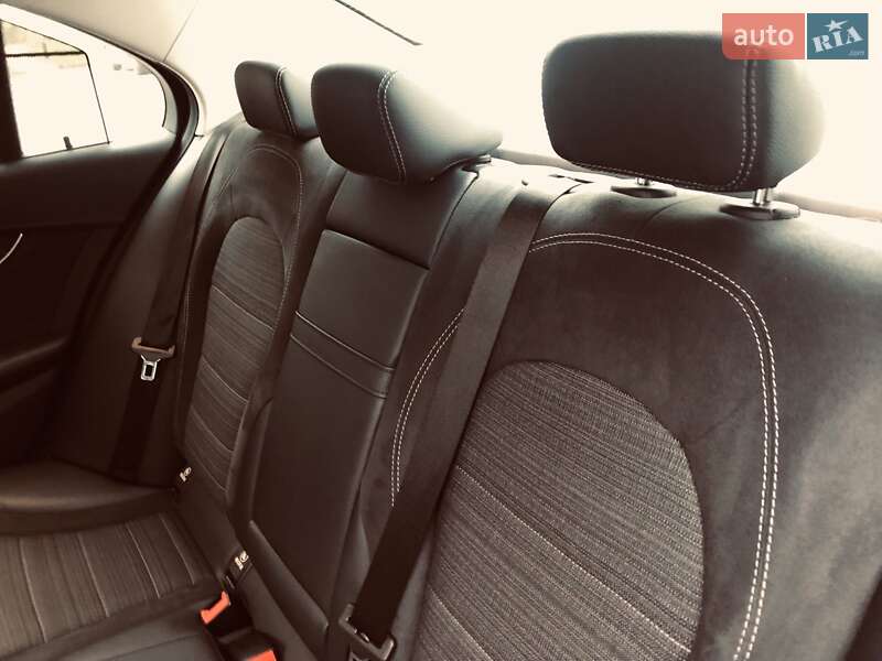 Седан Mercedes-Benz C-Class 2014 в Киеве