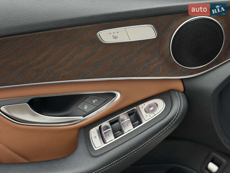 Седан Mercedes-Benz C-Class 2018 в Киеве фото 10 Седан Mercedes-Benz C-Class 2018 в Киеве